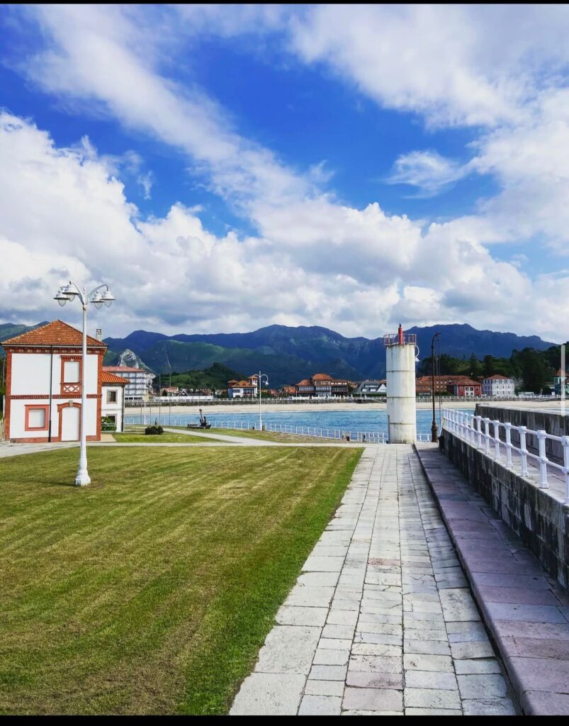 Paseo de la Grúa Ribadesella - Apartamento “Riba De Sella”